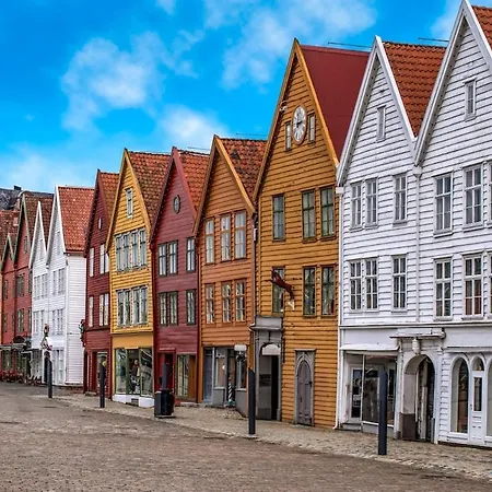 Modern & Chic Luxurious Details Apartamento Bergen